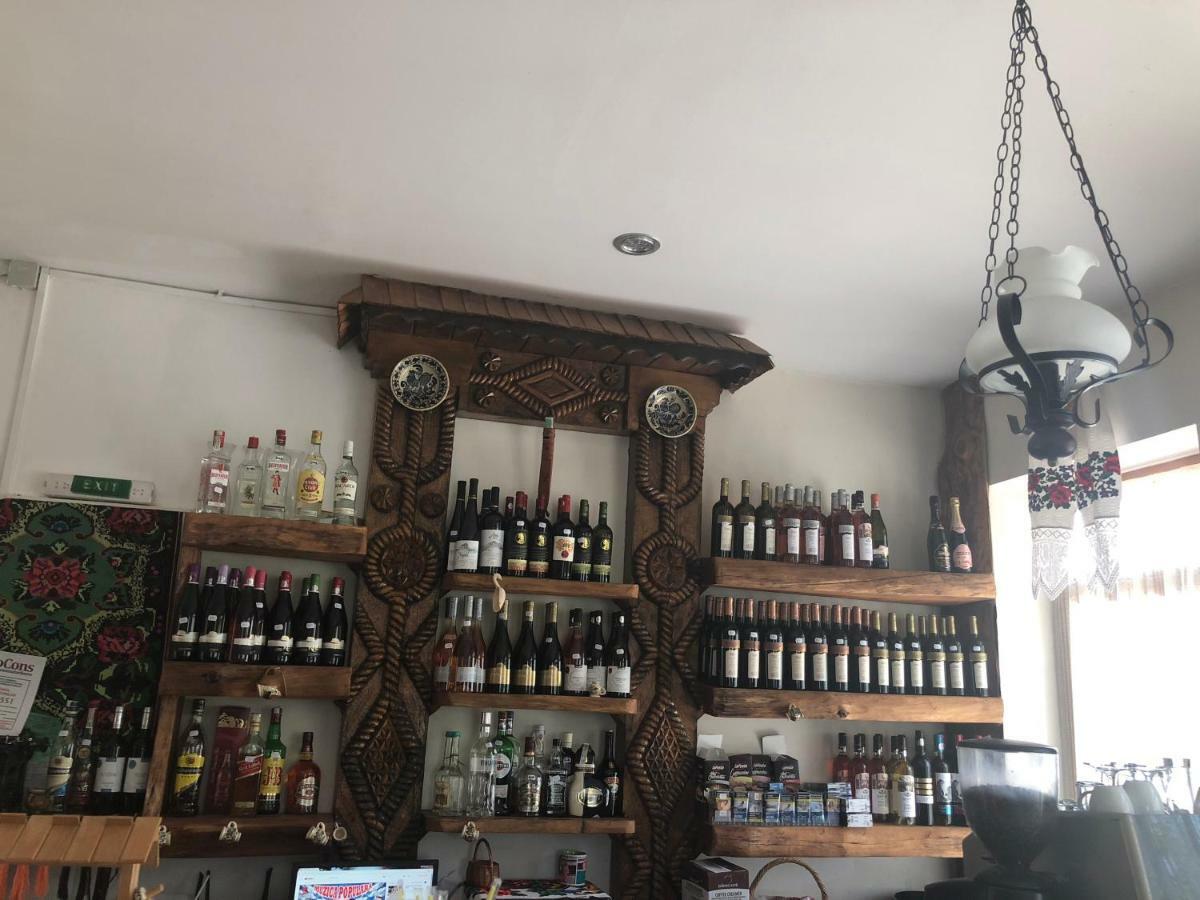 Pensiune păstrăvărie La pintea haiducu Deseşti Exterior foto